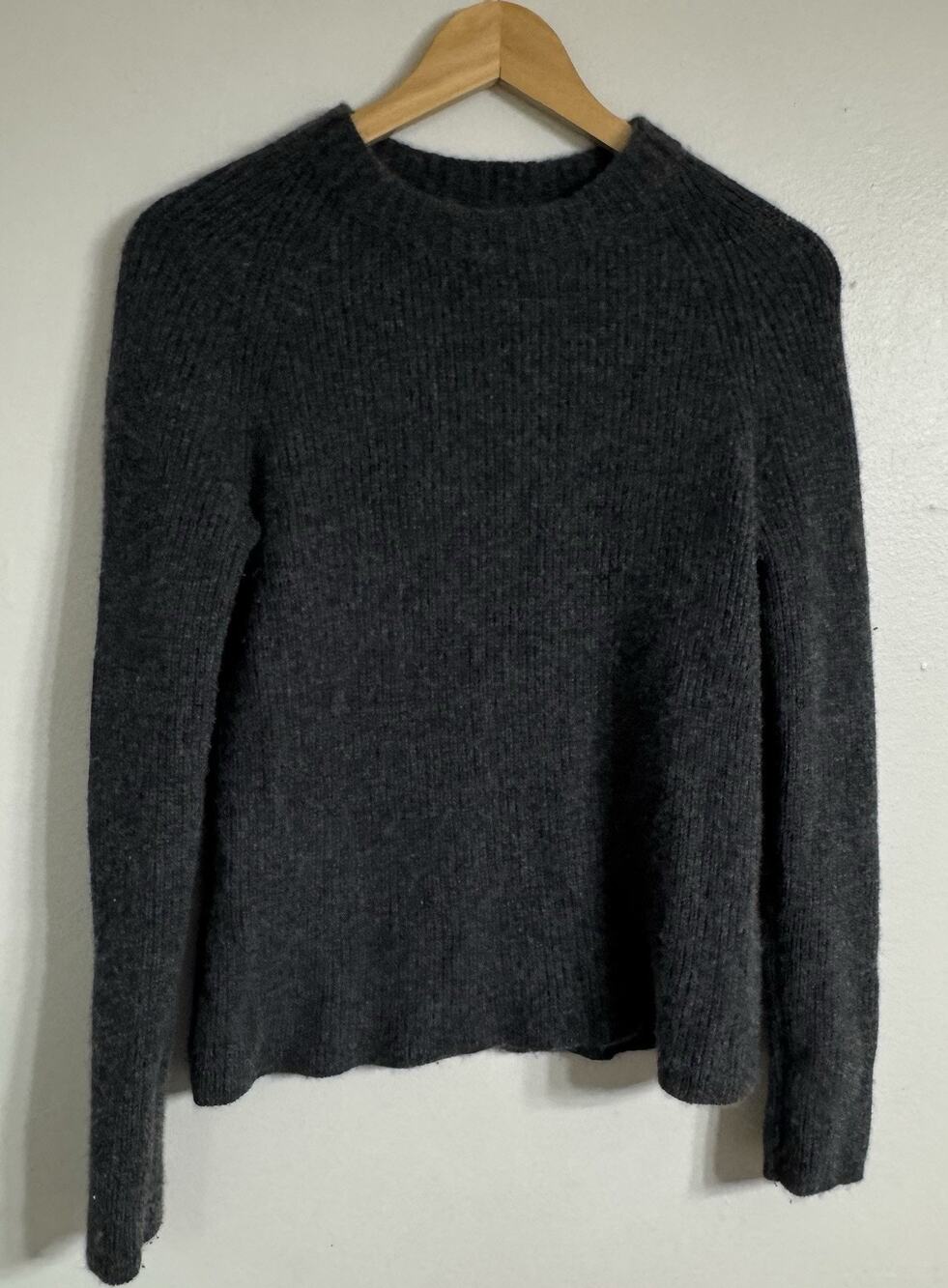 Quince Sweater 100% Mongolian Cashmere Fisherman Crewneck Women’s XS Charcoal